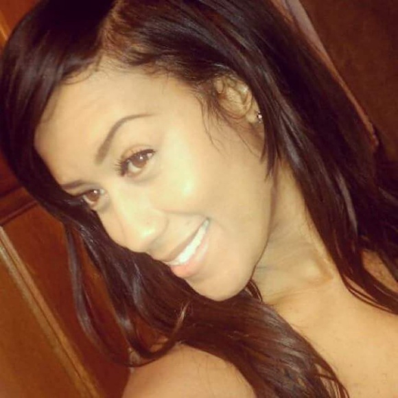 Meet your Posher, Yahel - Picture 1 of 4